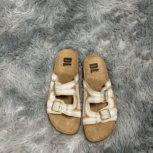Cream Sandals with Buckle Detail